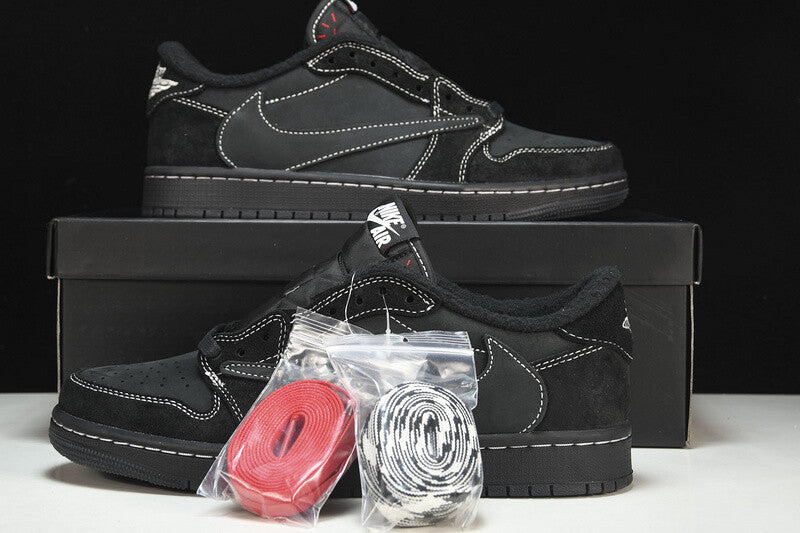 Jordan 1 Retro Low OG SP Travis Scott Vari Colori