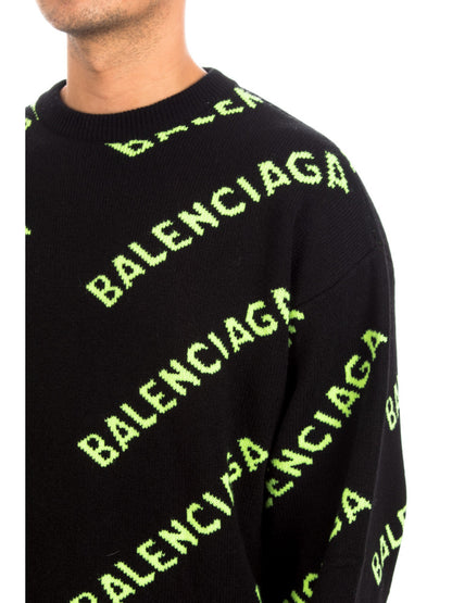 Maglione Balenciaga in lana con stampa integrale e logo Unisex