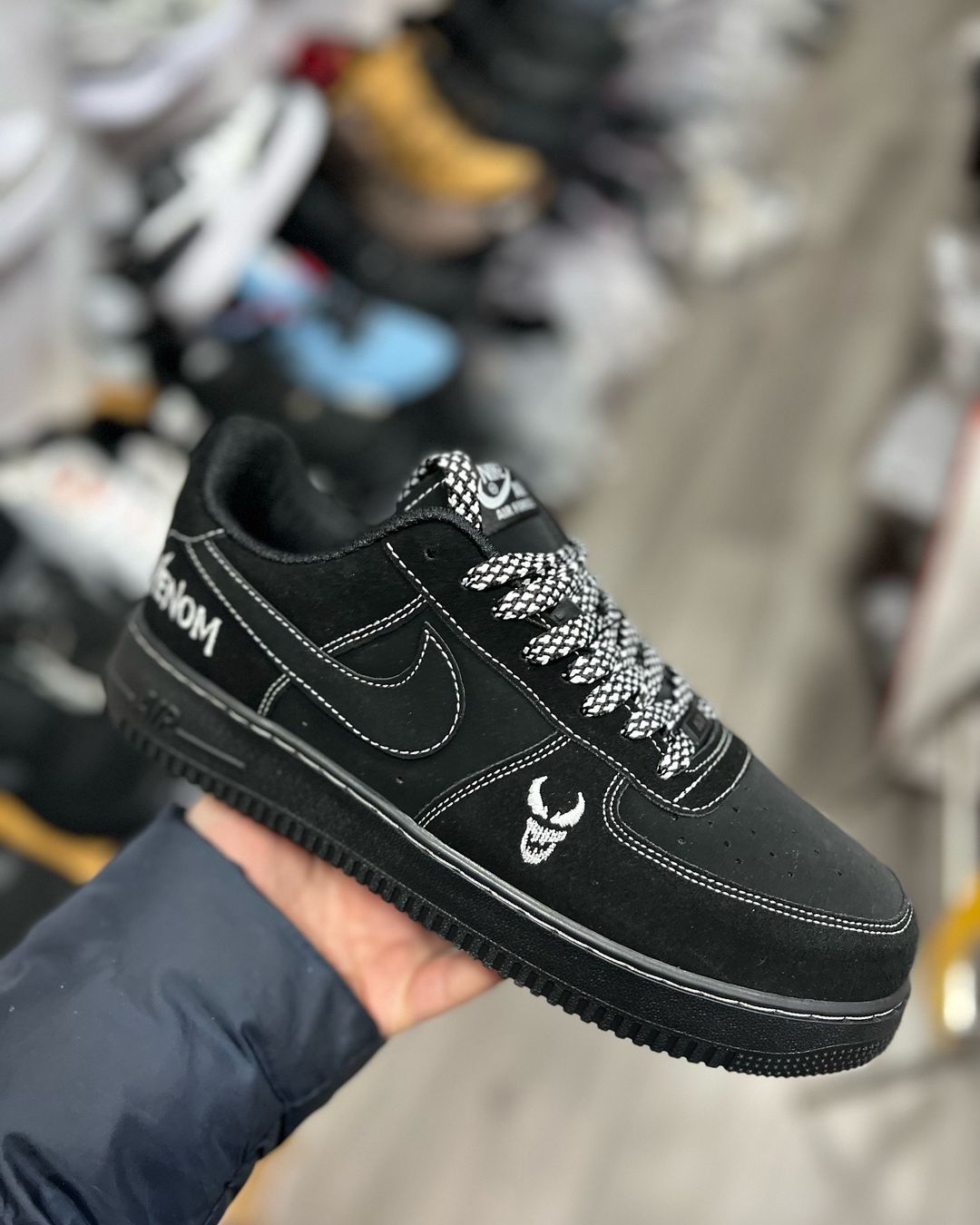 Nike Venom bianco/nero Unisex