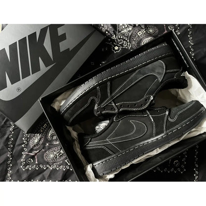 Jordan 1 Retro Low OG SP Travis Scott Vari Colori
