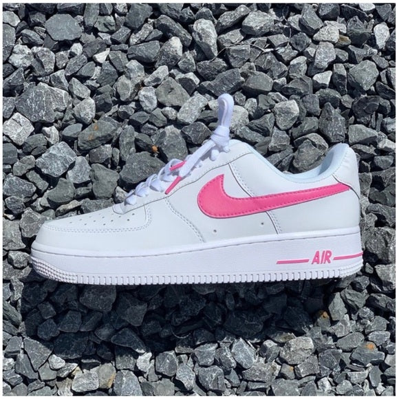 Nike -Sneakers -Chiusura con Lacci -Tomaia in Pelle -Fodera in Tessuto Da Donna